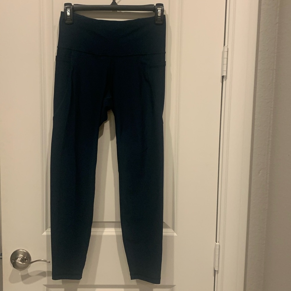 Old Navy Workout Leggings, Size M, Dark Green/Bluish.